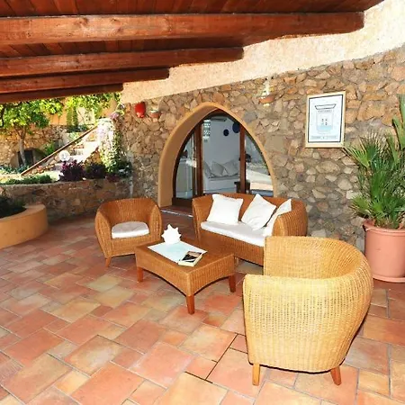 Ahr Altura Porto Rafael 4*